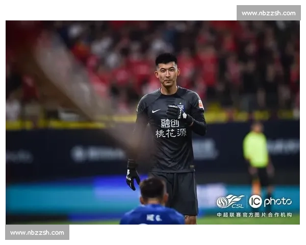 致命失误送登顶良机!蓉城争冠战翻船,刘殿座绝望,媒体人怒喷 致命失误送登顶良机!蓉城争冠战翻船,刘殿座绝望,媒体人怒喷